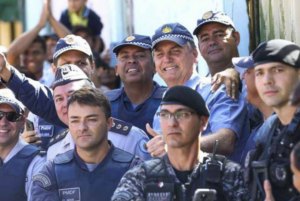 Governo Bolsonaro Prepara Pacote De Benef Cios Para Pms Guia F Cil